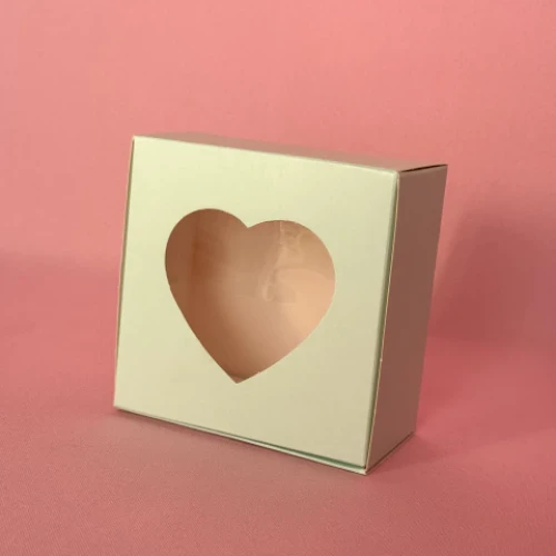 Cajita corazón con visor